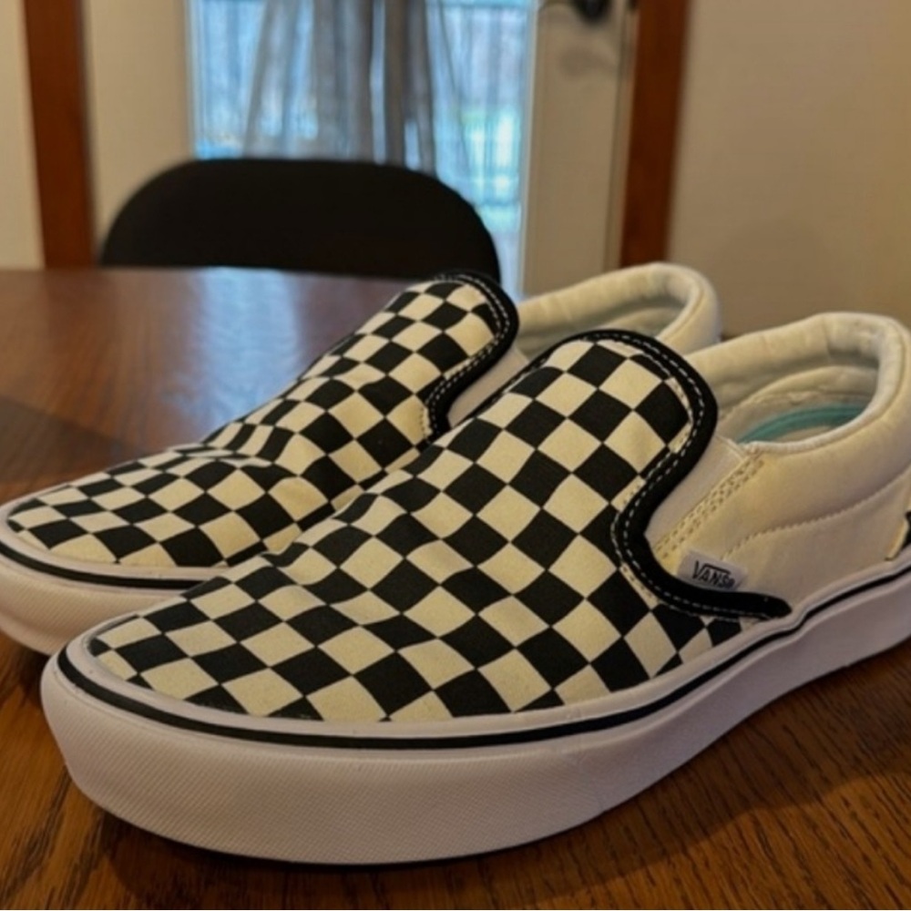 Black and White Checkered Vans Comfy Cush